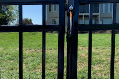 Magna-Latch-on-Montage-2